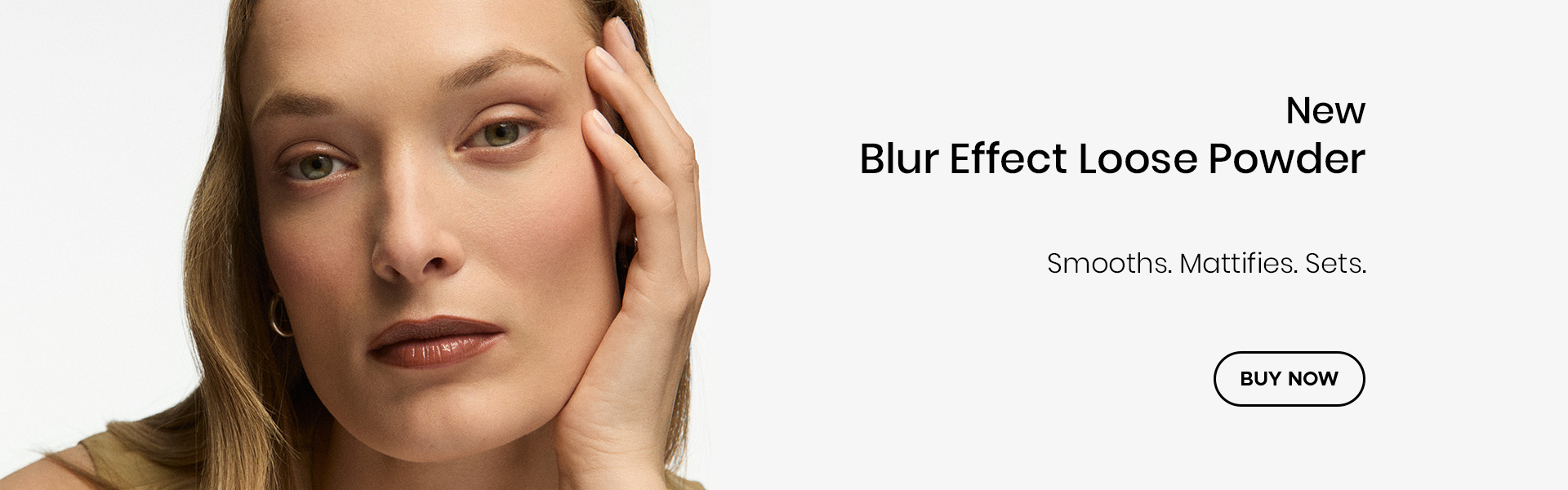 25-07-31-slider---Puder-sypki-Blur-Effect-au